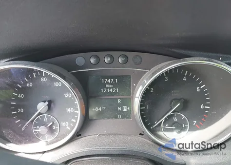 2009 Mercedes-Benz R 350 4Matic z USA, uszkodzony, nr VIN 4JGCB65E39A092545